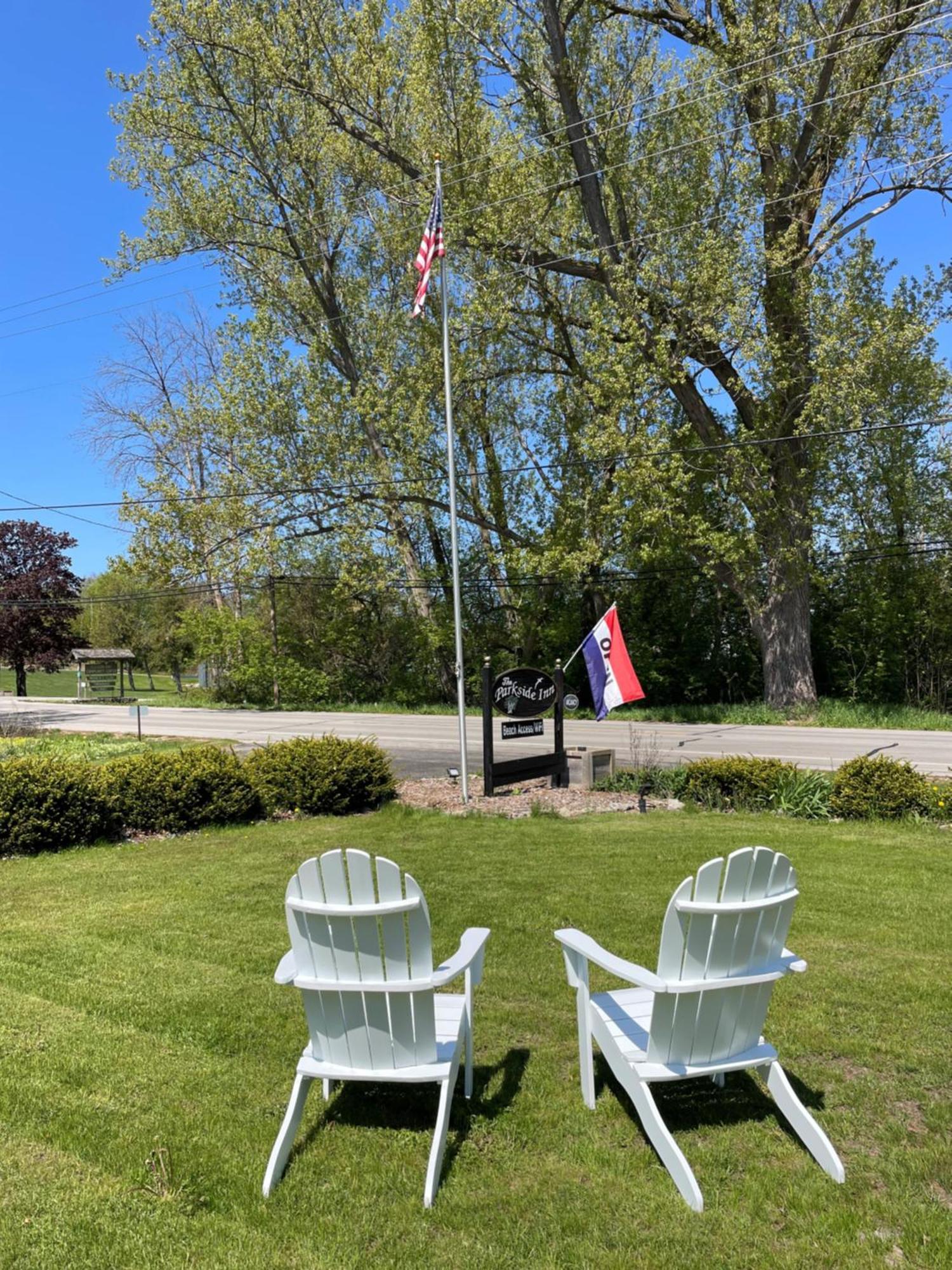 Parkside Inn Ellison Bay Εξωτερικό φωτογραφία
